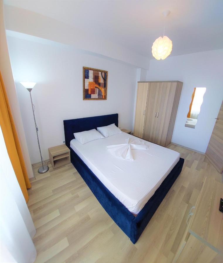 North Club Apartments Мамая Екстериор снимка